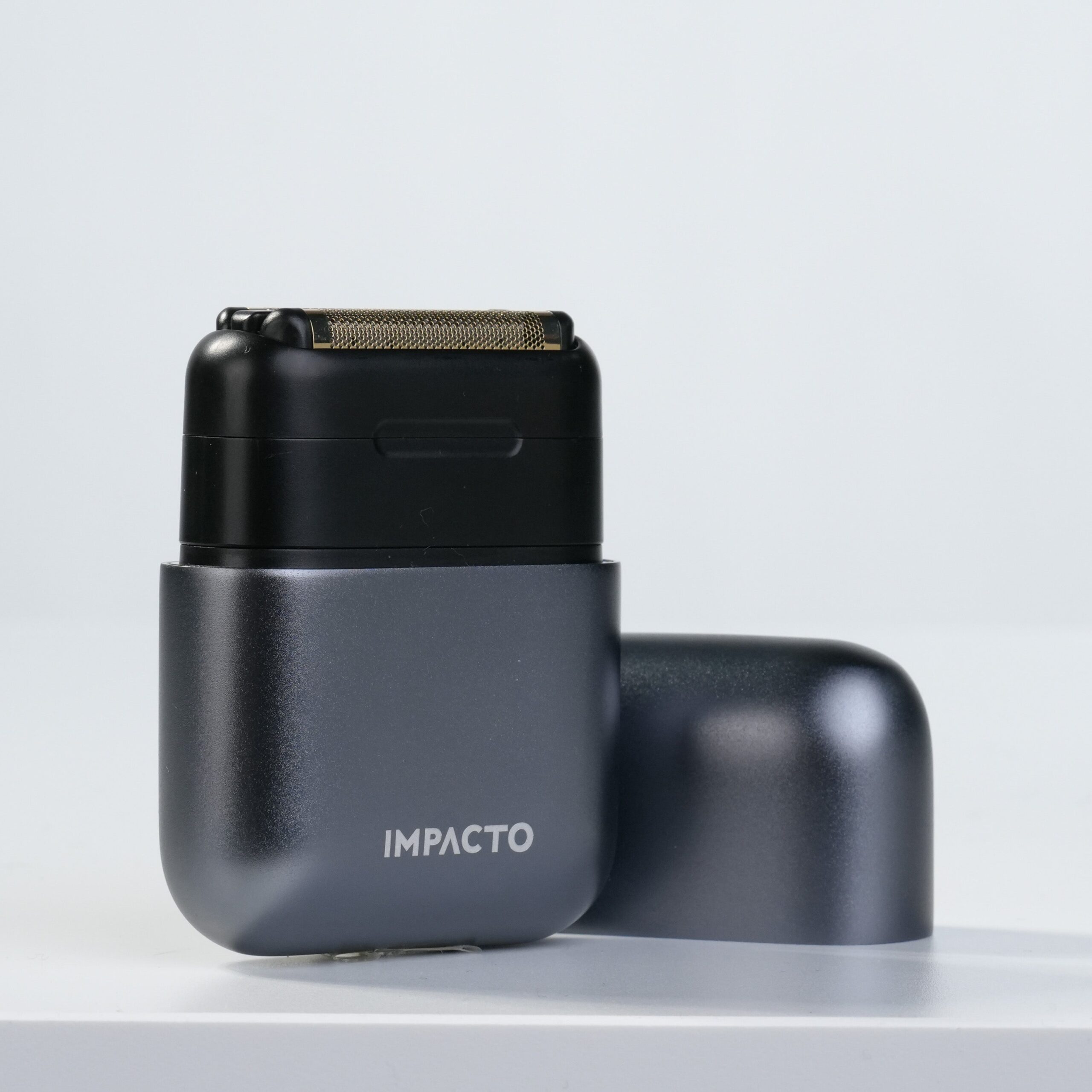 Cocco Impacto Micro Wet-Dry Shaver Grey
