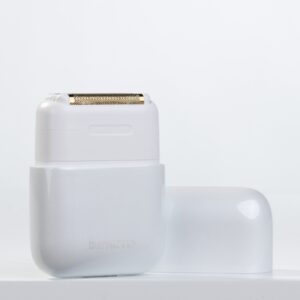 Cocco Impacto Micro Wet-Dry Shaver White